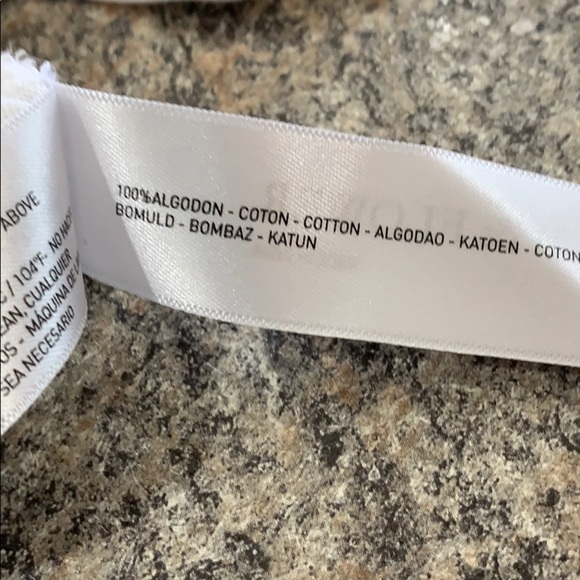 Denim & Flower T-shirt – size small - Picture 8 of 8